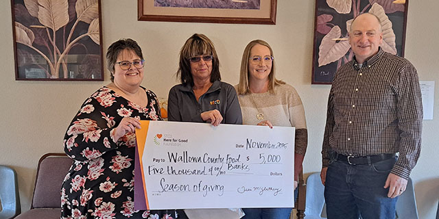 Giving efforts help Northeastern Oregon food banks